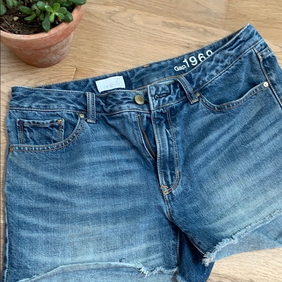 GAP Pants - Cut Off Jean Shorts